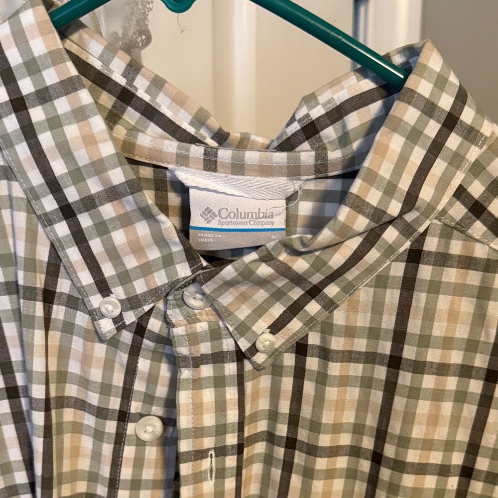Columbia Men's Casual Plaid Button-Down Shirt